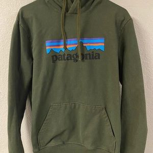 Men’s Green Patagonia Hoodie
